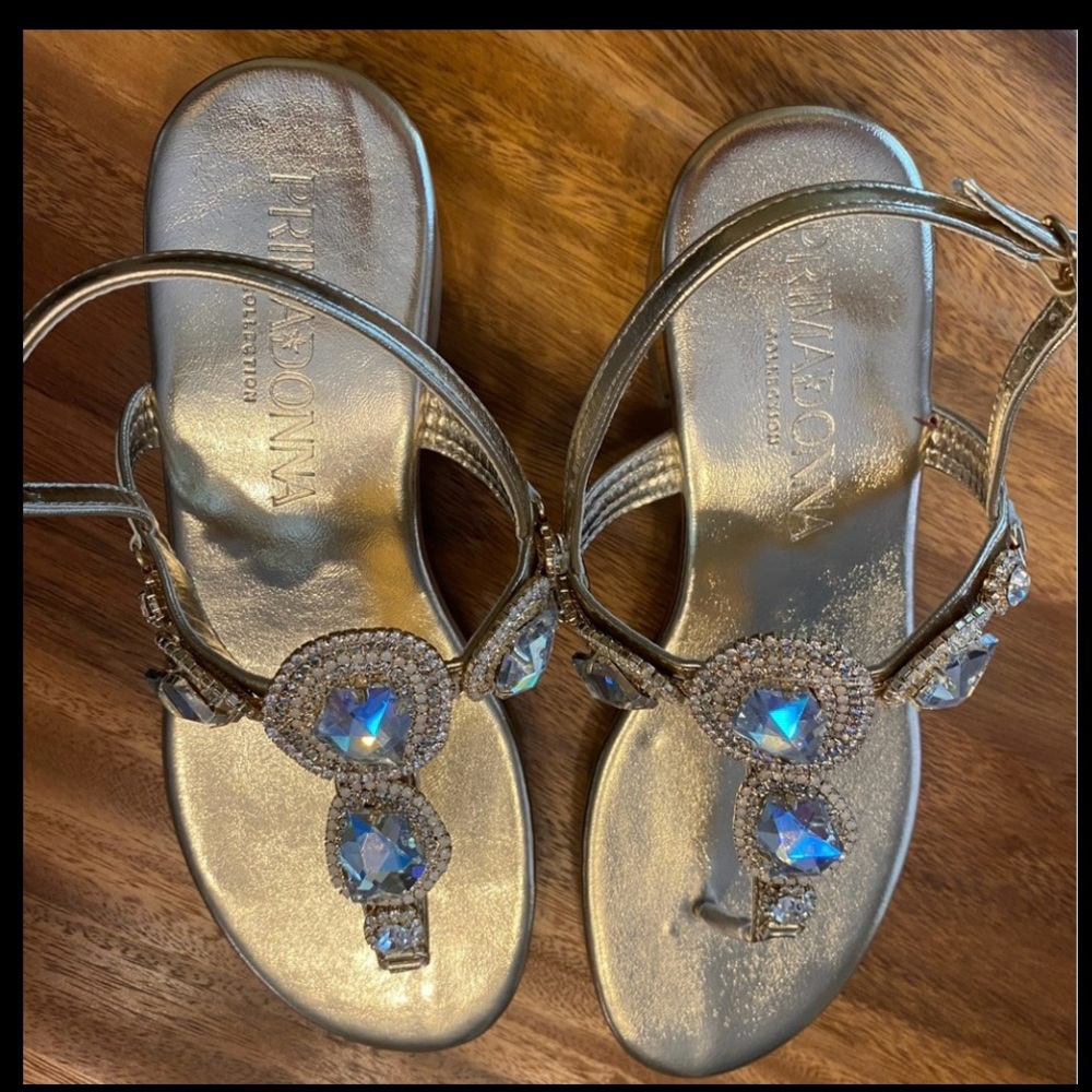 Prima Donna Bejeweled gold Italian Sandal Size 7 New